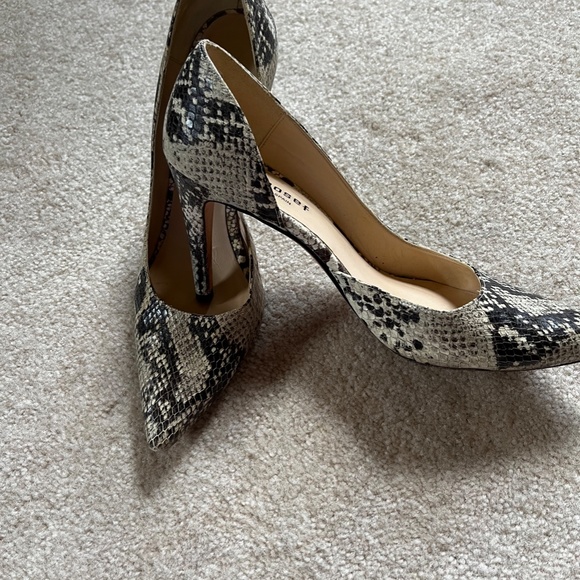 Snakeskin leather heels - Picture 2 of 3